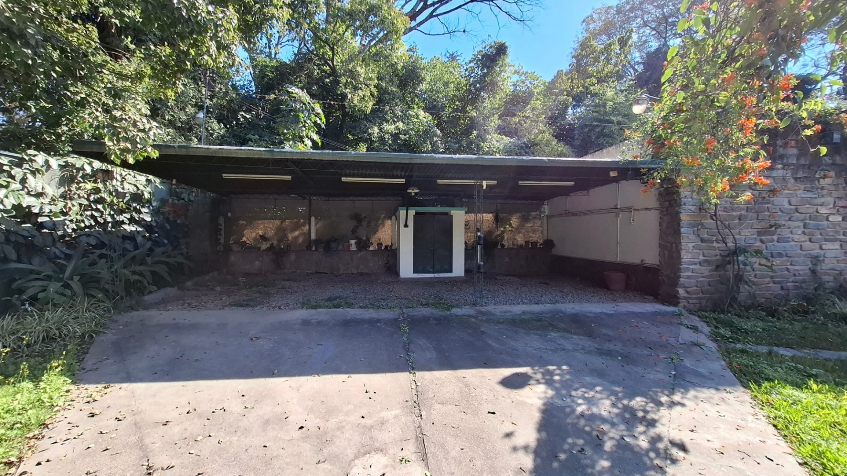 El Corte, Yerba Buena