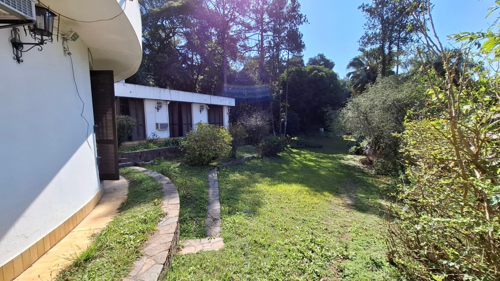 El Corte, Yerba Buena