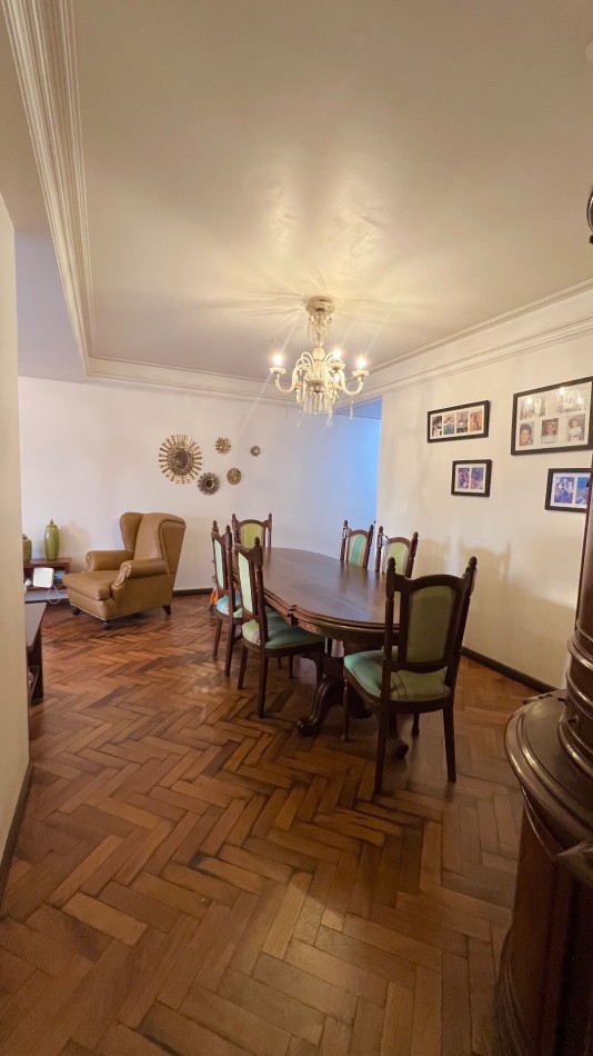 Exclusivo departamento en VENTA con terraza y quincho propios !En Barrio Norte