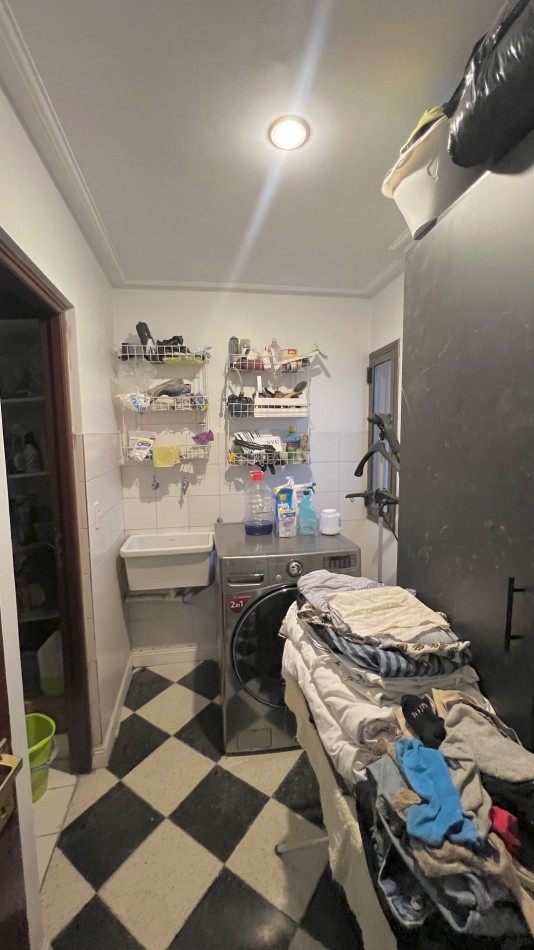 Exclusivo departamento en VENTA con terraza y quincho propios !En Barrio Norte