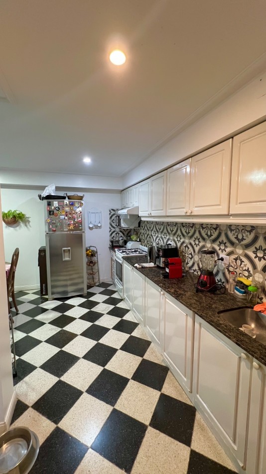 Exclusivo departamento en VENTA con terraza y quincho propios !En Barrio Norte