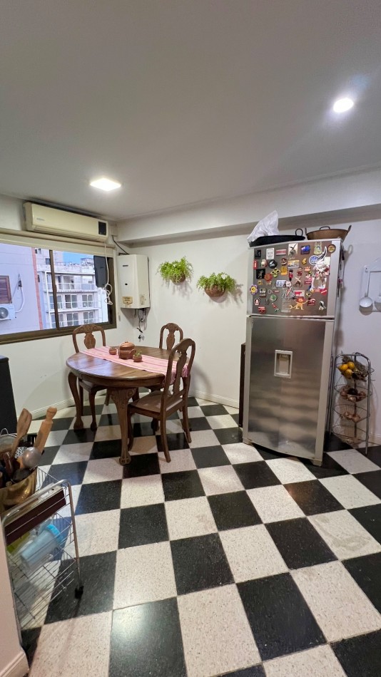 Exclusivo departamento en VENTA con terraza y quincho propios !En Barrio Norte