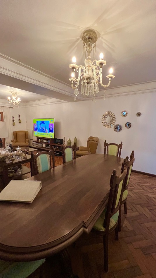Exclusivo departamento en VENTA con terraza y quincho propios !En Barrio Norte