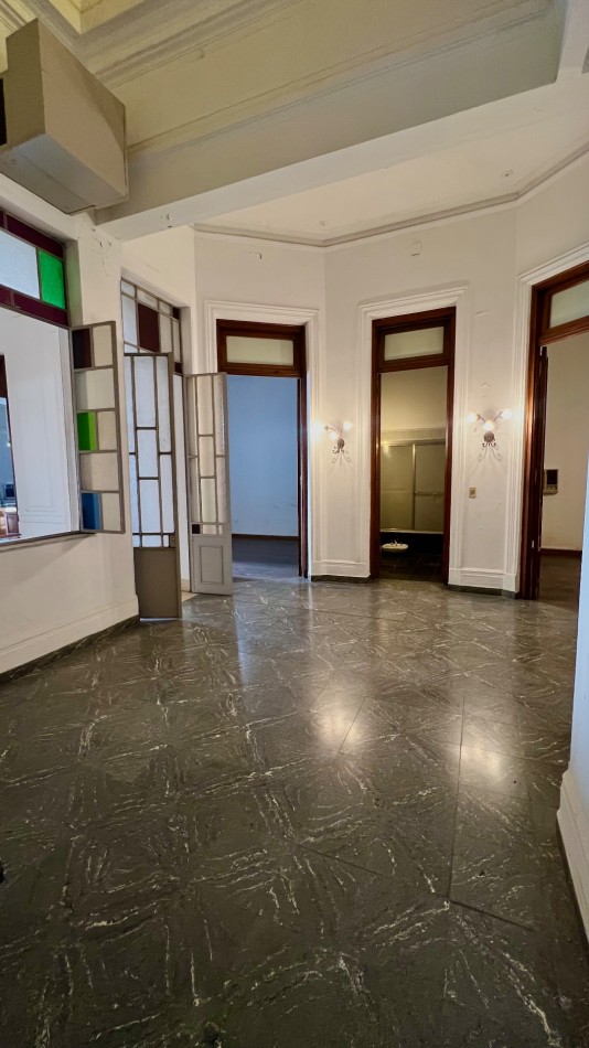 VENDO Piso completo con TERRAZA PROPIA 😍📍Maipu casi San Juan.