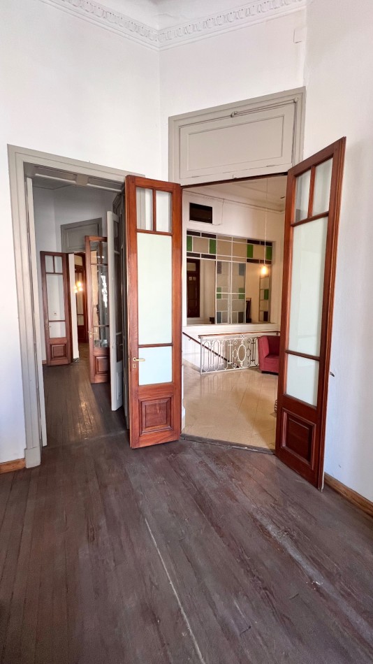 VENDO Piso completo con TERRAZA PROPIA 😍📍Maipu casi San Juan.