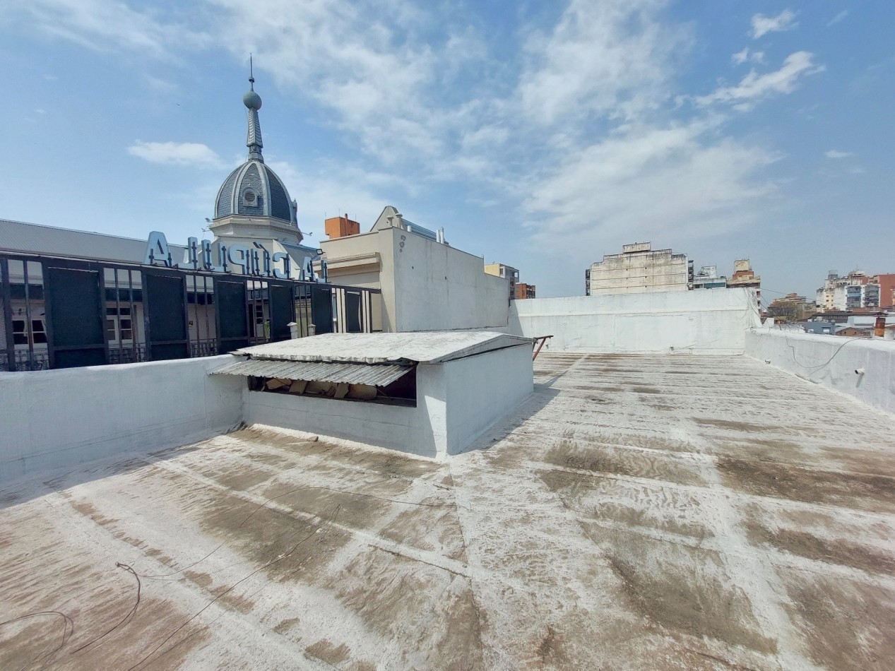 VENDO Piso completo con TERRAZA PROPIA 😍📍Maipu casi San Juan.