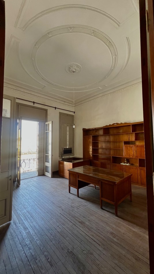 VENDO Piso completo con TERRAZA PROPIA 😍📍Maipu casi San Juan.