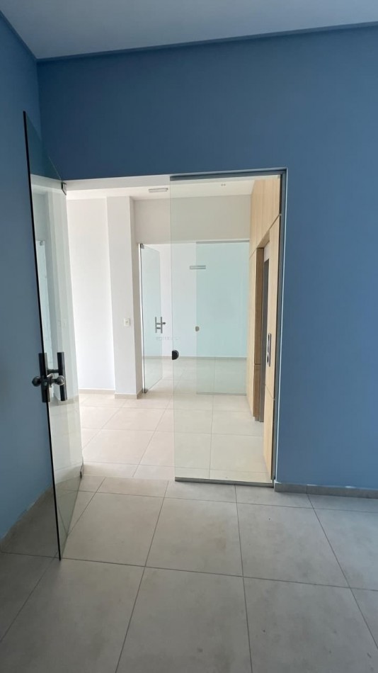 Alquilo Oficina a Estrenar 😍✨en 📍Laprida 700