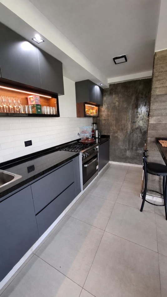 CASA EN VENTA LOS NOGALES COUNTRY PORTAL DEL SOL - APTA CREDITO HIPOTECARIO 