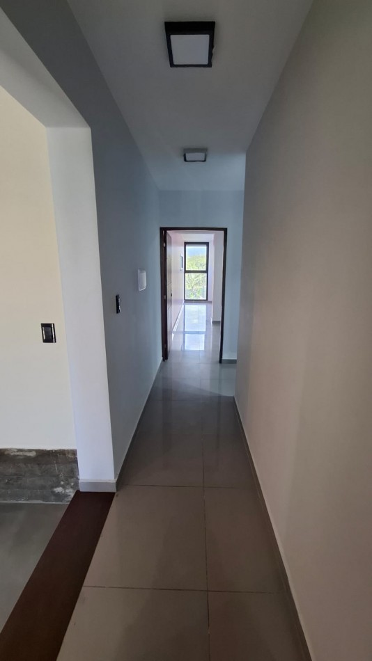 CASA EN VENTA LOS NOGALES COUNTRY PORTAL DEL SOL - APTA CREDITO HIPOTECARIO 