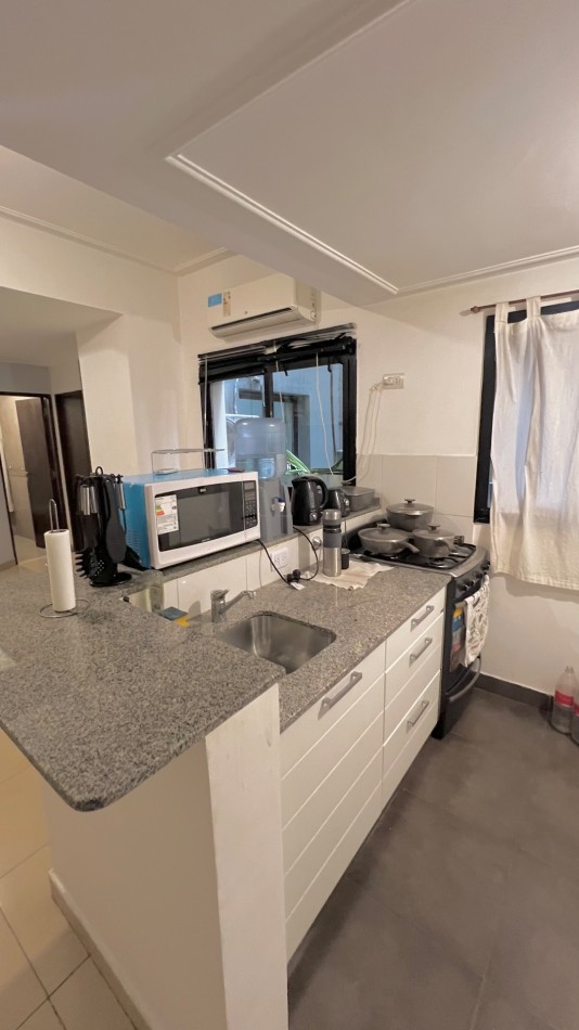 VENTA Frente a Plaza Belgrano.1 dormitorio