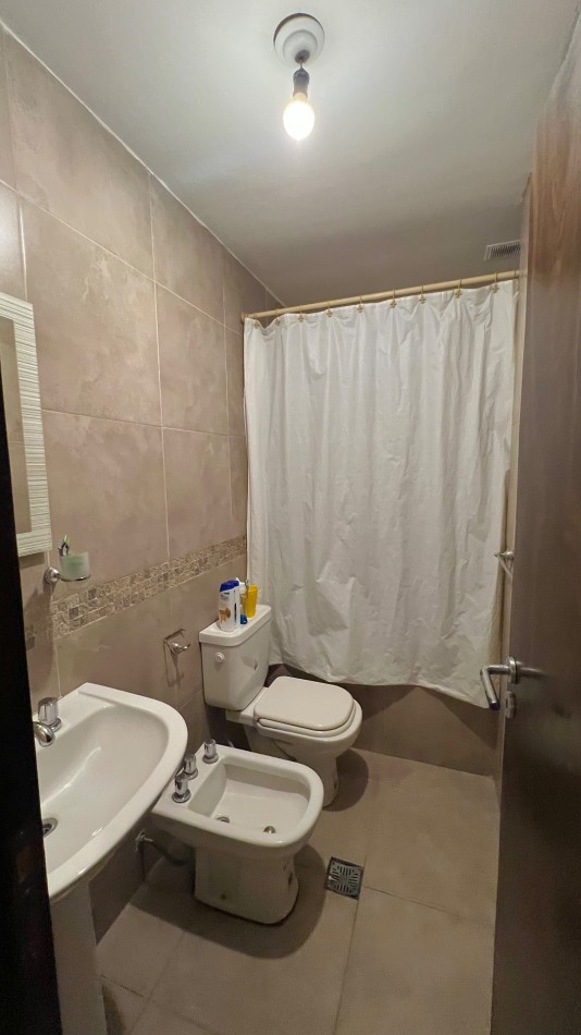 VENTA Frente a Plaza Belgrano.1 dormitorio