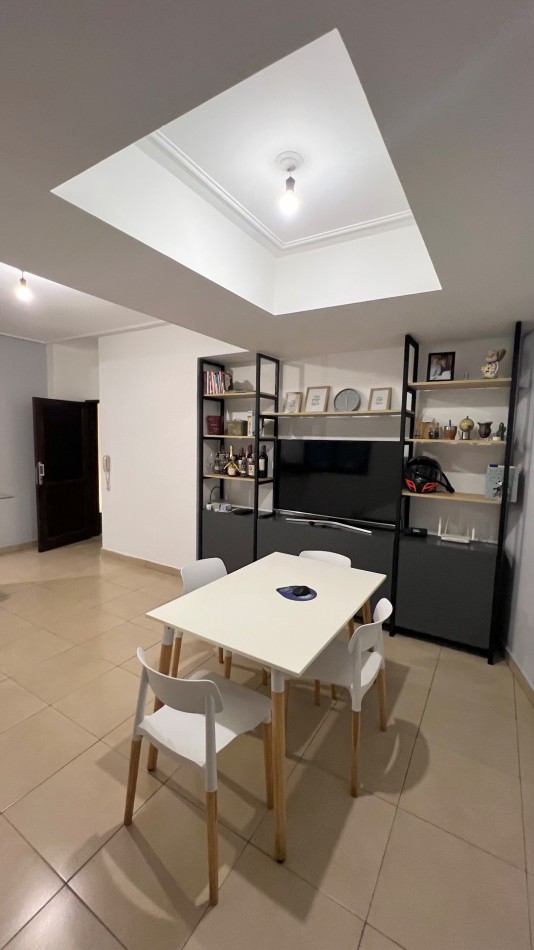 VENTA Frente a Plaza Belgrano.1 dormitorio