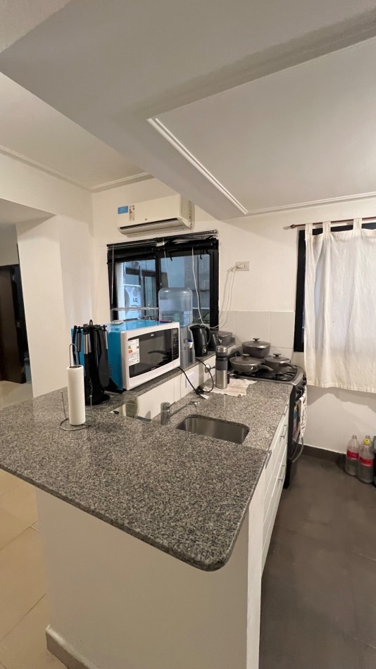VENTA Frente a Plaza Belgrano.1 dormitorio