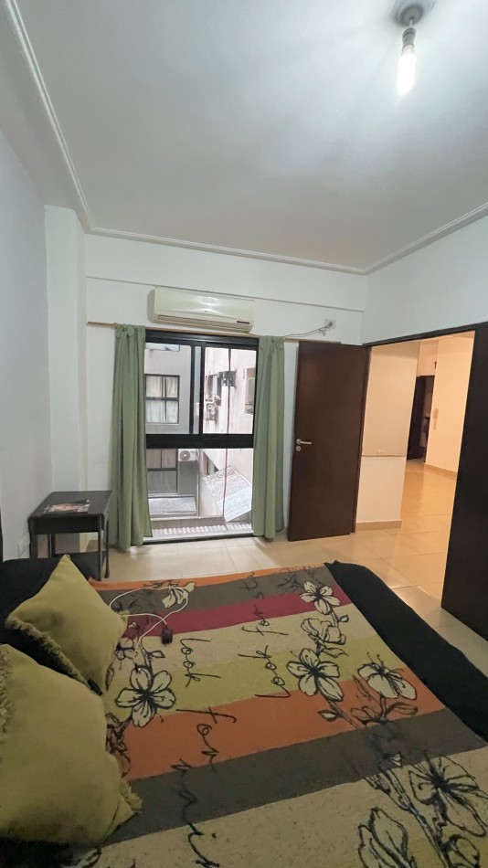 VENTA Frente a Plaza Belgrano.1 dormitorio