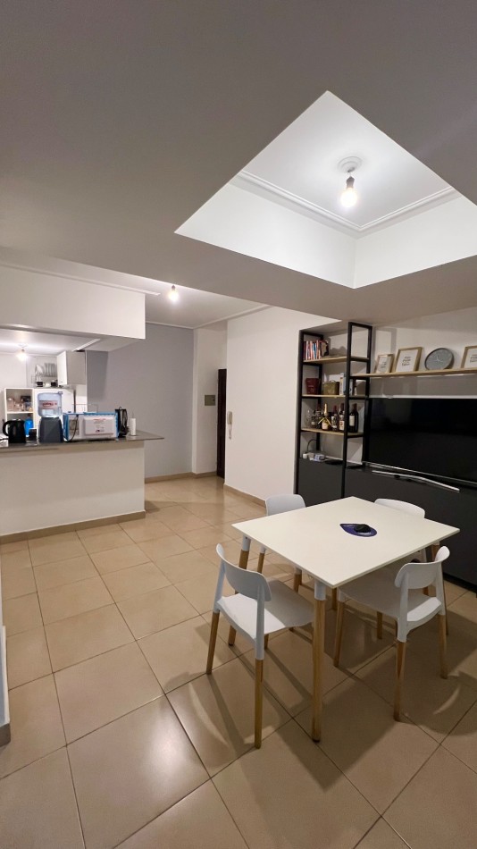 VENTA Frente a Plaza Belgrano.1 dormitorio