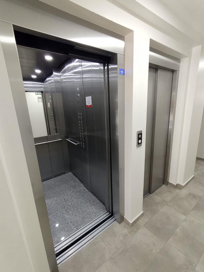 VENTA DE DEPARTAMENTO 1 DORMITORIO, BARRIO SUR 