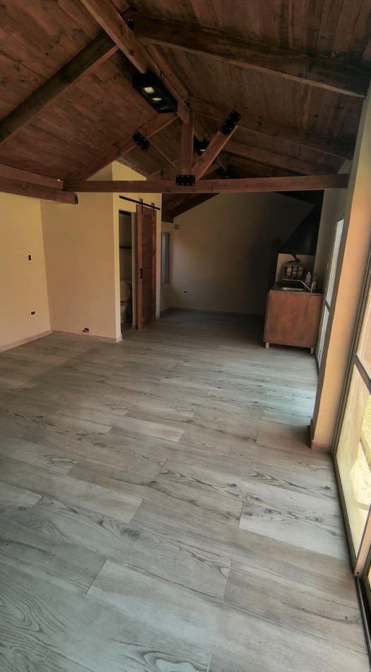 CASA EN VENTA BARRIO POLICIAL 3 (Pegado a Lomas de Tafi ) - CON GRAN REMODELACION 