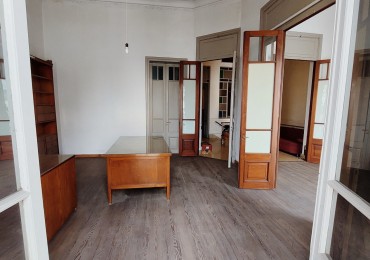 VENDO Piso completo con TERRAZA PROPIA 😍📍Maipu casi San Juan.