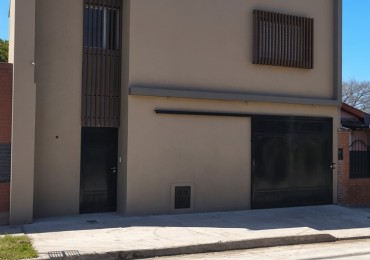 CASA EN VENTA BARRIO POLICIAL 3 (Pegado a Lomas de Tafi ) - CON GRAN REMODELACION 